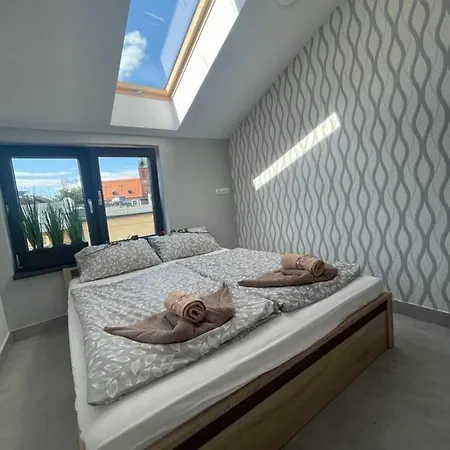 Apartment I W Centrum - Winda - 50 Metrow Od Starego Rynku Koscierzyna